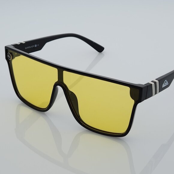 Quiksilver Shield Sunglasses Black Frame Yellow Tint Night Driving Shield Q5 - Picture 1 of 12